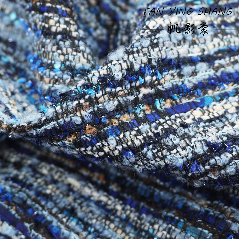 Sewing Tweed - ผ้าทวีดขนสัตว์ผสมชีฟองสีฟ้าสดใส รุ่นปี 2025 สำหรับตัดเย็บเสื้อโค้ท