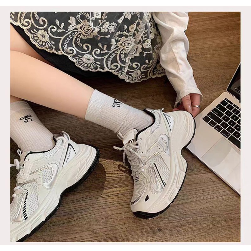 รองเท้าผ้าใบผู้หญิงสไตล์ Unky  - Sewing Nylon บทวิจารณ์และราคา